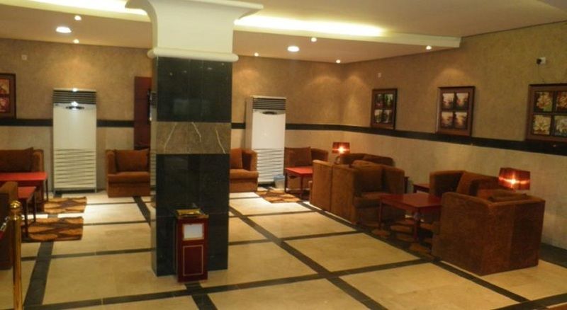 Al Muhaidb Al Nadwa Riadh Exterior foto