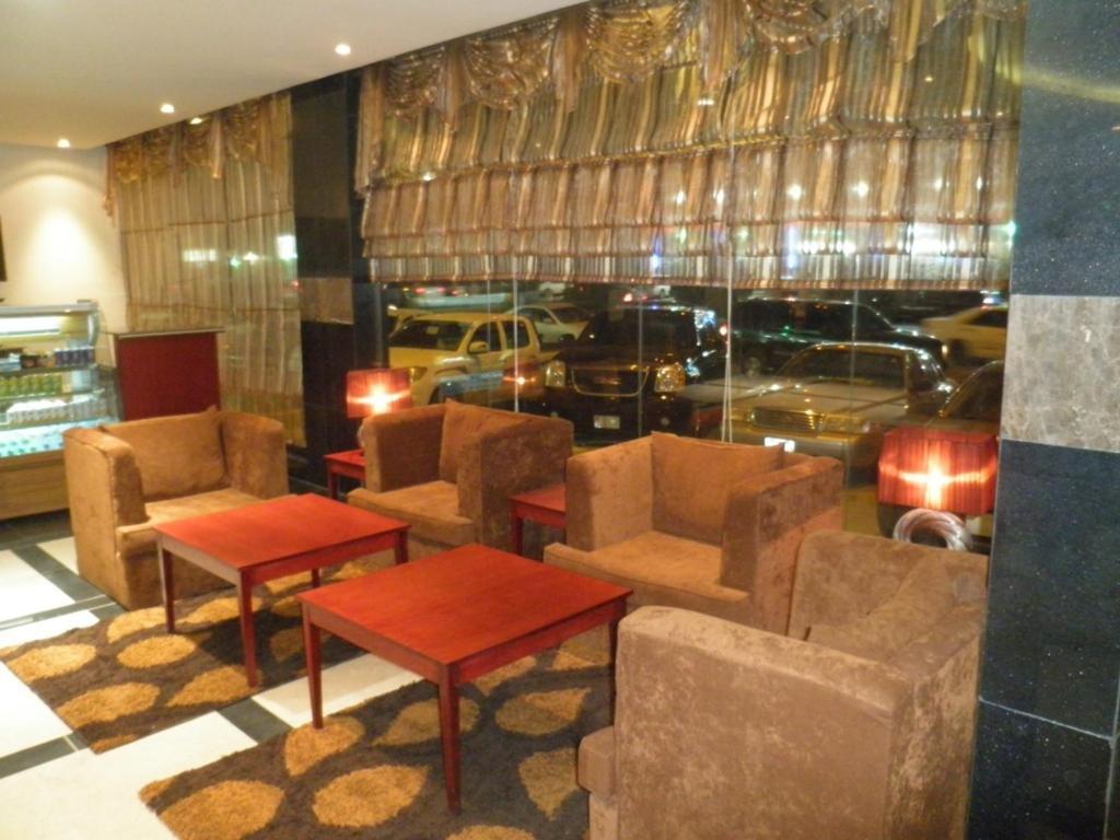Al Muhaidb Al Nadwa Riadh Exterior foto